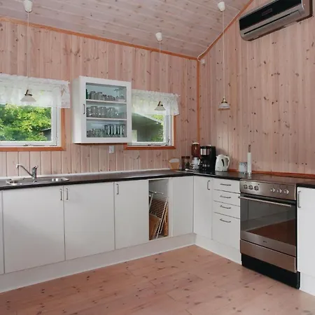 2 Bedroom In Holiday home