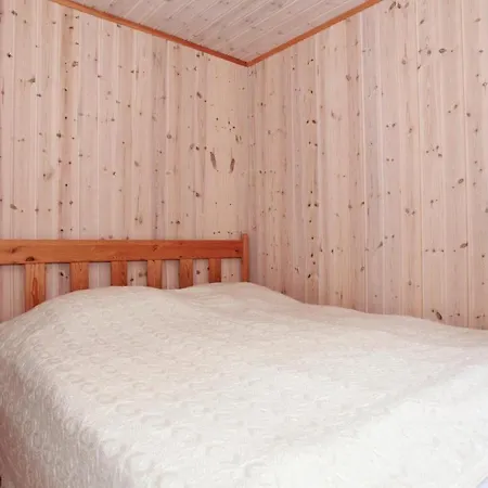 2 Bedroom In Holiday home *